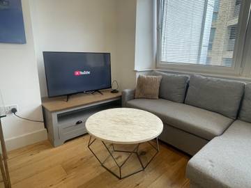 Holiday Apartment for 4 People in Croydon, London, Photo 4