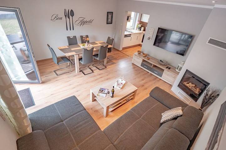 Ferienhaus für 6 Personen, mit Sauna und Garten in Lenz