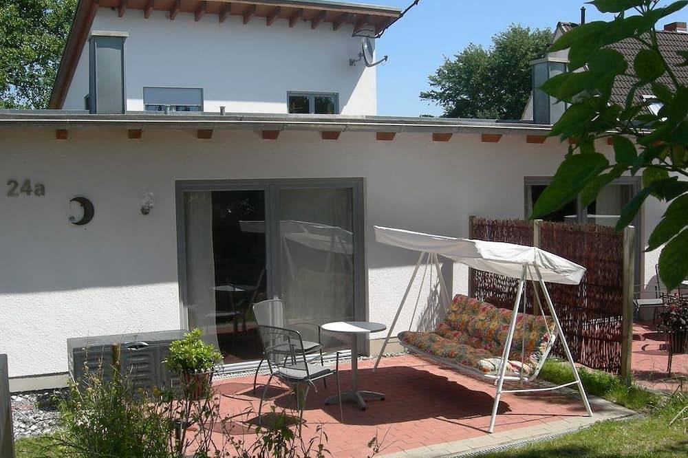 Entire apartment, Barrier-free vacation apartment with physiotherapy in Breege, Ruegen