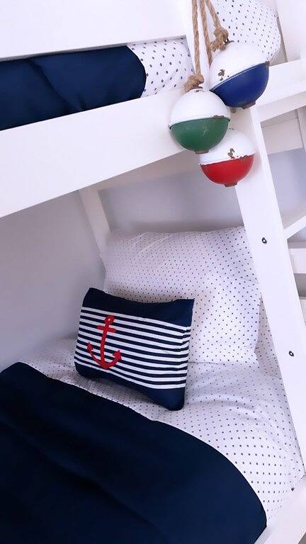 2 bed 2 bath 3 blocks from water! Sleeps 6 - Dog Run! in Oceanside, San Diego County