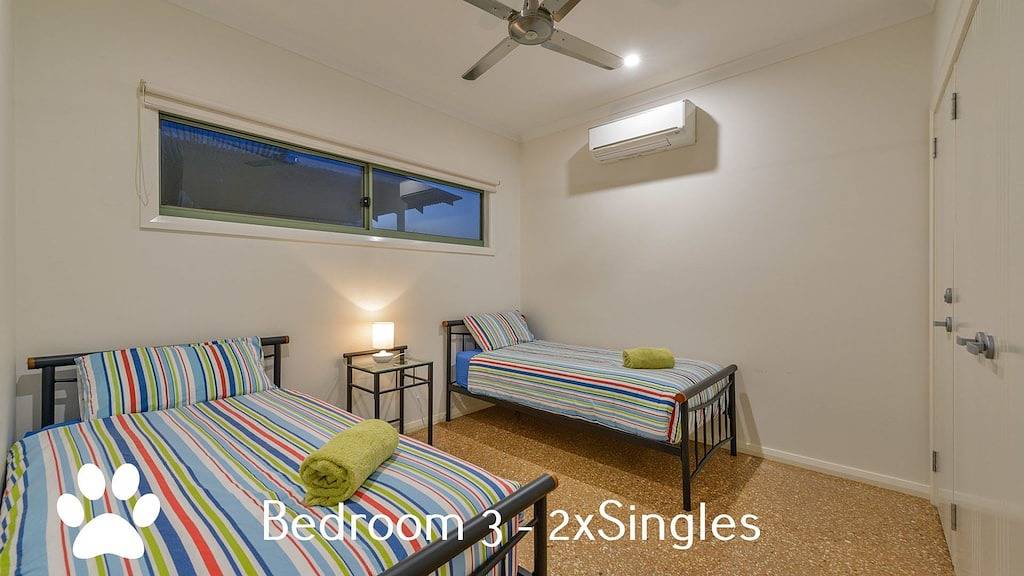 1 Kestrel Place - Großes Haus mit riesiger Garage in Exmouth, Western Australia