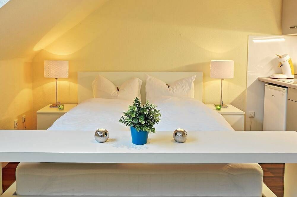 Ganze Wohnung, Design Apartment nähe Düsseldorf in Krefeld, Niederrhein