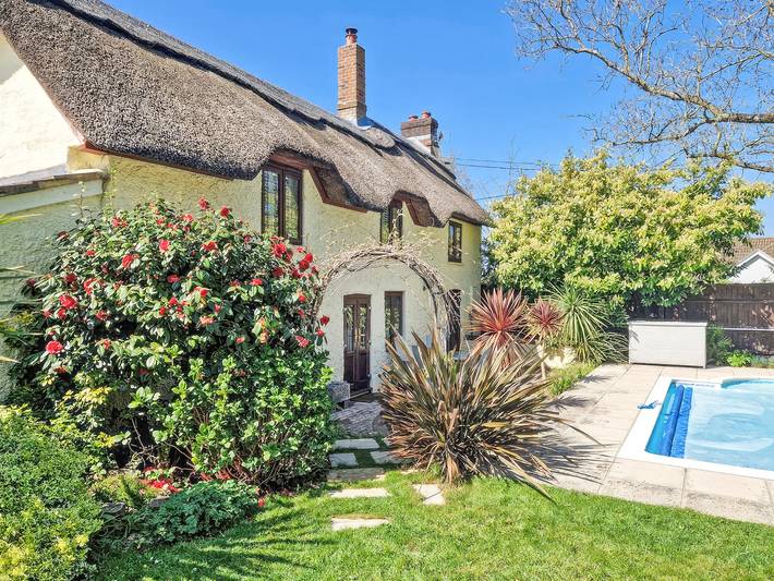 Casa rural para 8 personas, con jardín - 1