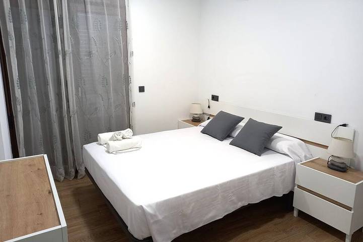 Ganze Wohnung, Completely Renovated House With Free WIFI in Toledo, Toledo Provinz