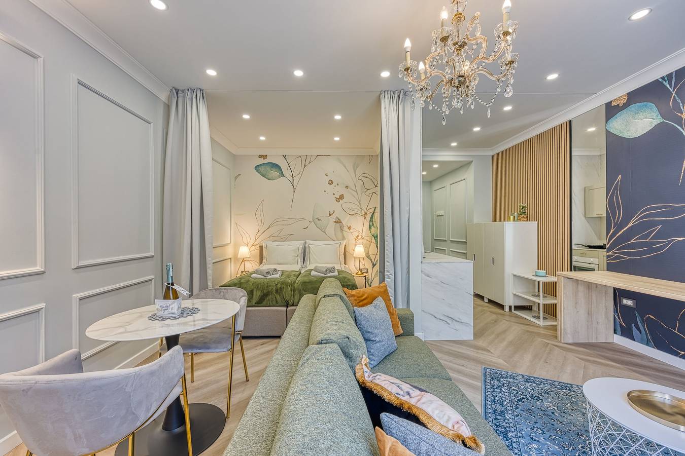 Ganze Wohnung, Boutique Downtown Studio with Balcony 3 in Zagreb, Zagreb und Umgebung