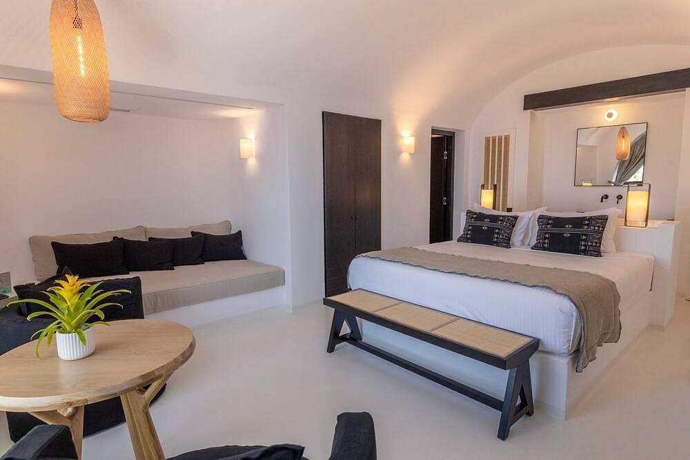 Apartamento entero, Alluring Oia Suite | Amara Suite | Pool Suite with Caldera View | Oia in Ormos Ammoudiou, Oia