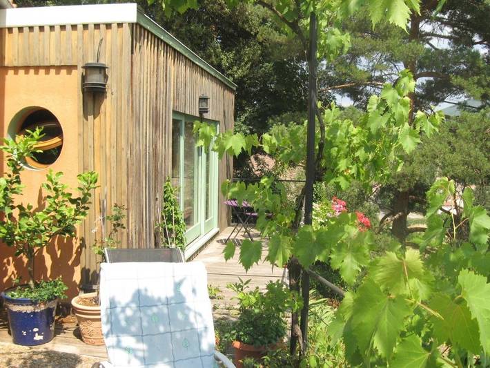 Location de vacances pour 2 personnes, avec balcon ainsi que vue et jardin à Prémian - 2