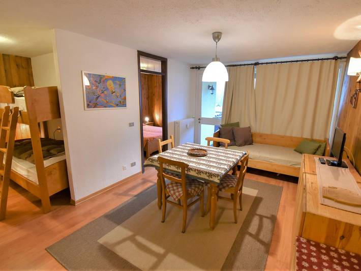 Gîte pour 5 personnes, avec balcon et jardin, animaux acceptés à Madonna di Campiglio - 2