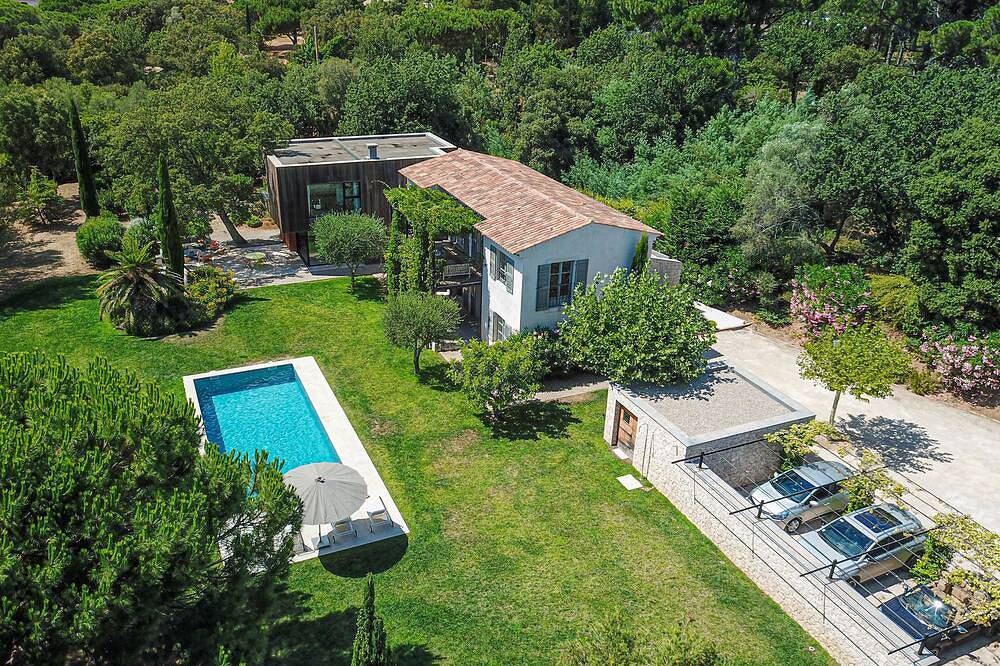 Magnifique Villa Contemporaine - A Pied De La Plage De Gigaro in Gigaro, La Croix-Valmer