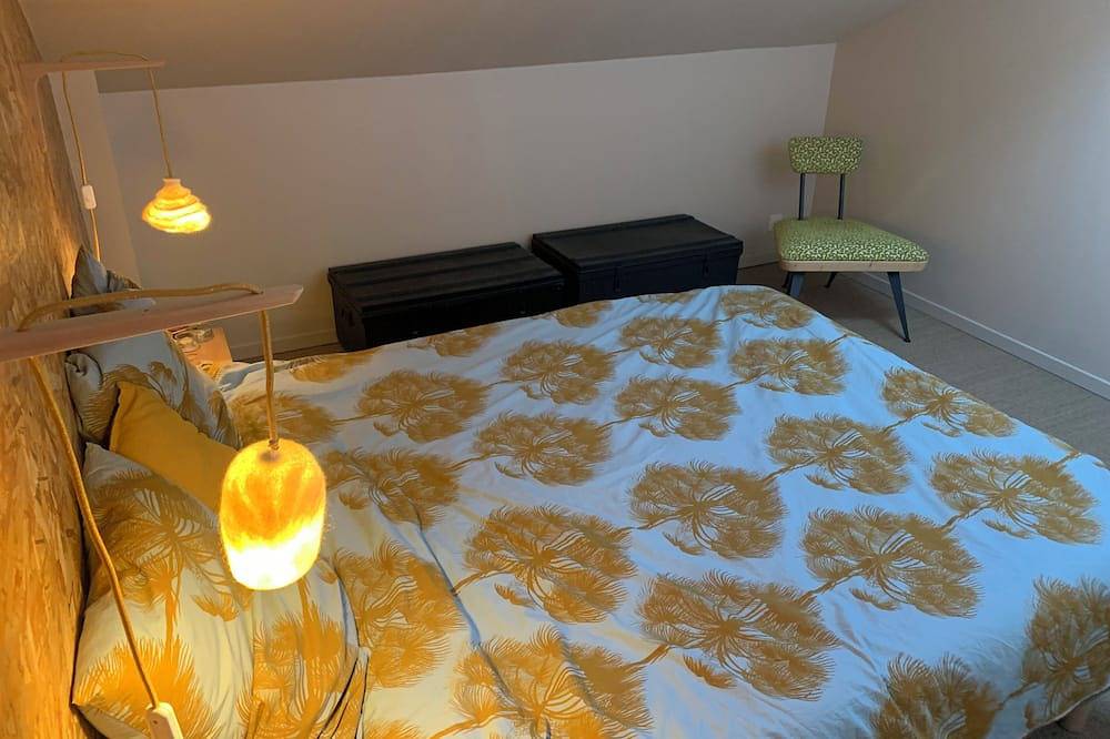 Home workshop in Crest 1 min from the river in Crest, Die region