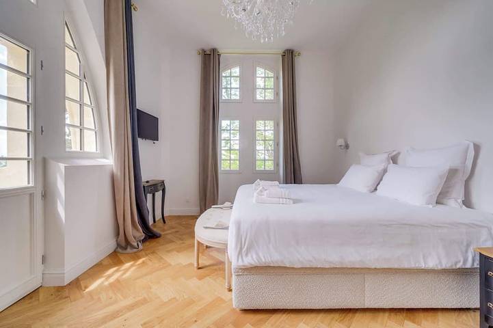 Château pour 8 personnes, avec jardin et jacuzzi en Nouvelle-Aquitaine - 3