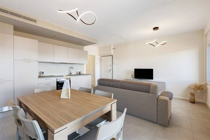 Ferienwohnung für 4 Personen, mit Seeblick und Balkon in Venetien