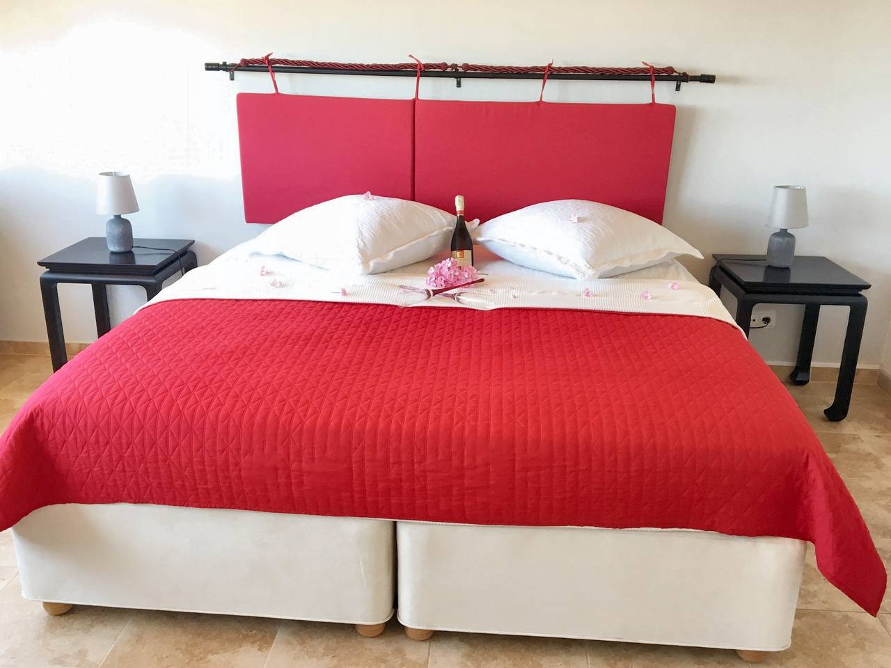 Ganze Wohnung, Komfortable Wohnung in Olhão, Meerblick und Pool in Moncarapacho, Parque Natural da Ria Formosa