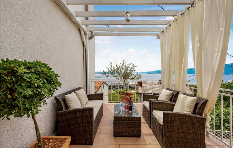 Ferienwohnung für 2 Personen, mit Terrasse und Garten in Rijeka - 2