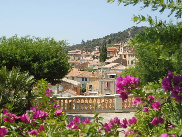 Camping pour 4 personnes, avec terrasse et piscine à Bormes-les-Mimosas - 4
