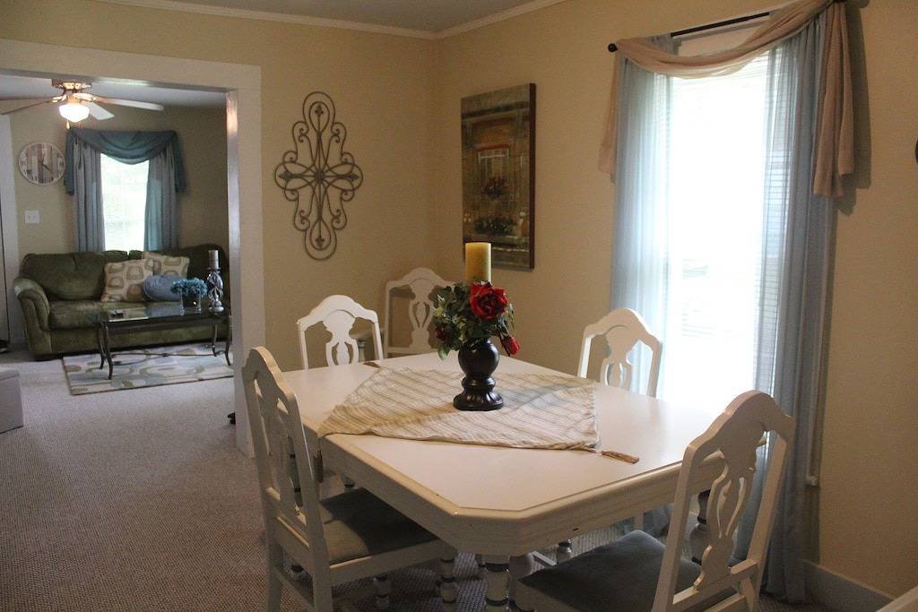 Charmantes Ferienhaus für Bootsfahrer, Fischer und Jäger. in Kentucky Lake