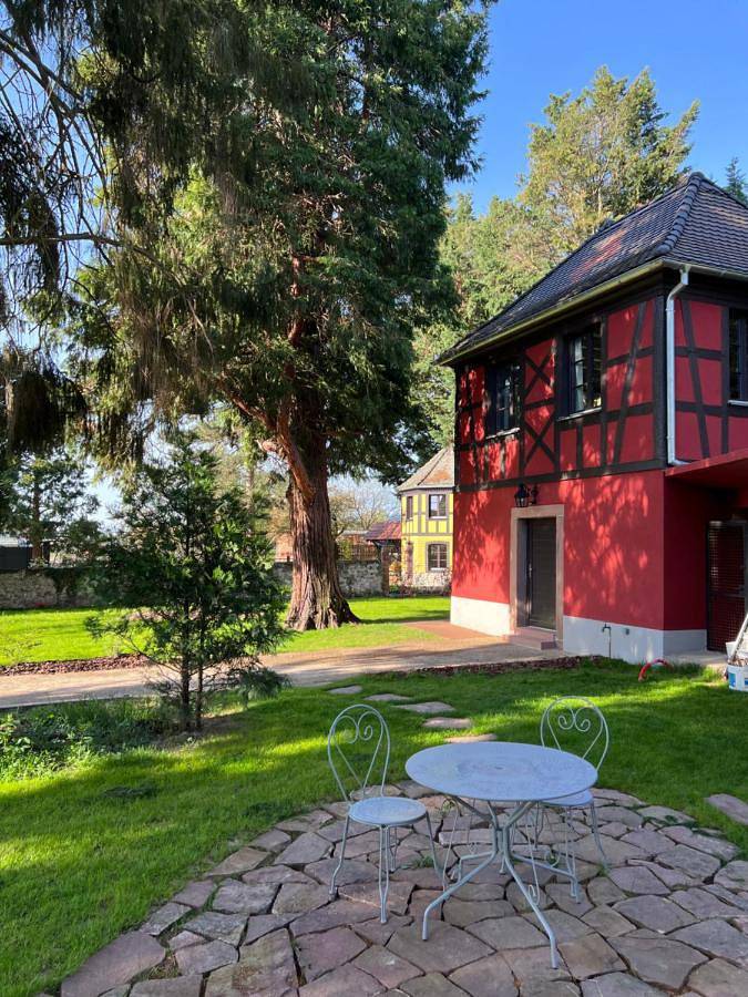 Gîte pour 2 personnes, avec jardin et jacuzzi dans Ostheim