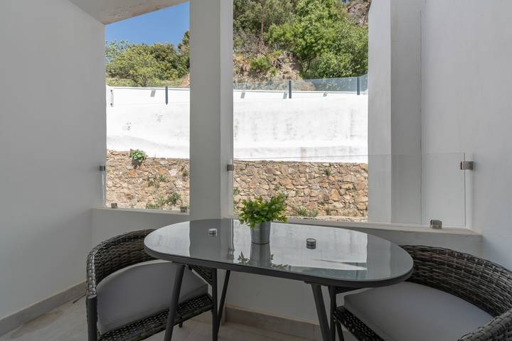 Alojamiento y desayuno para 3 personas, con jacuzzi en Provincia de Málaga - 4