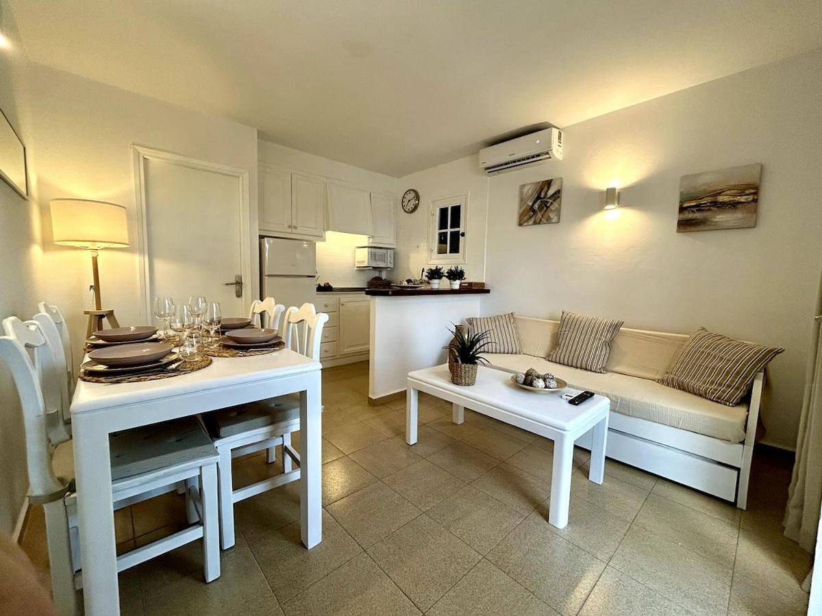 Appartement entier, One-Bedroom Apartment in Son Xoriguer, Ciutadella