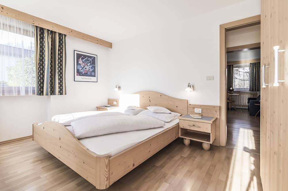 Ganze Wohnung, App. Elisabeth - Haus Erlenbach in Schenna bei Meran in Schenna, Passeiertal