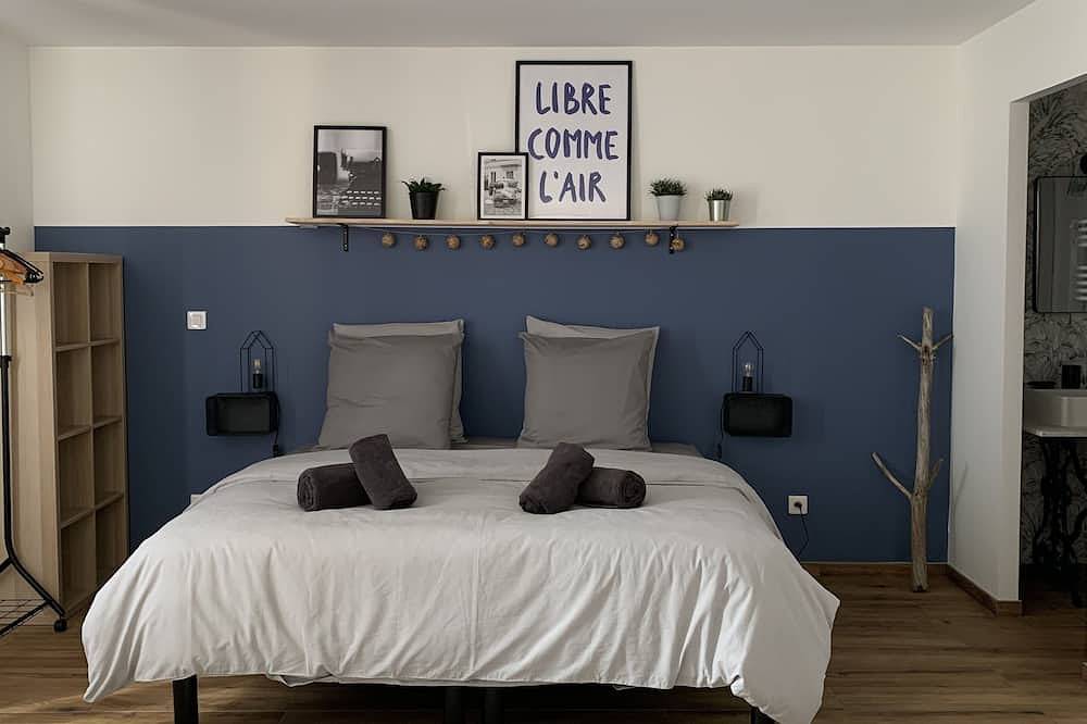 Gîte de charme 4*, capacité jusqu'à 15 personnes. Au calme, idéalement situé. in Saint-Georges-d'Oléron, Côte de Beauté