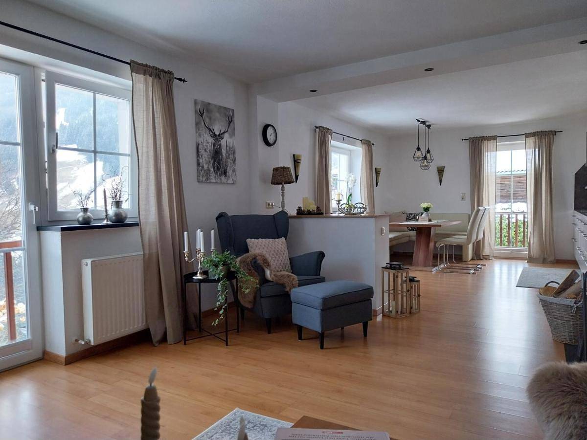 Ganze Wohnung, Dahoam am Berg in Tuxer Alpen, Kolsassberg