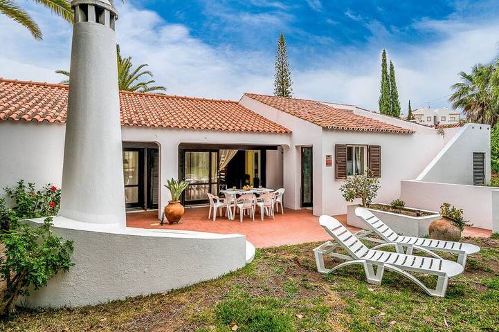 Chalet para 6 personas, con jardín - 1