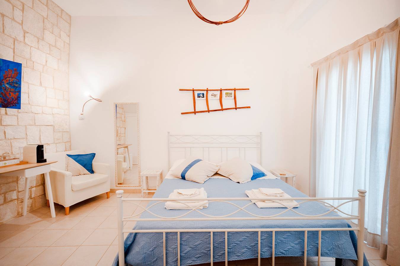 Habitación Monet con Wi-Fi y aire acondicionado in Conversano, Region de Bari