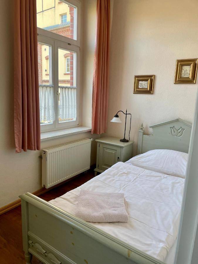 Hôtel pour 4 personnes, avec vue et jardin à Borna - 2