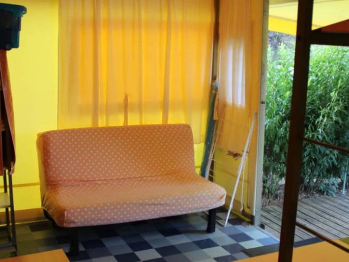 Location de vacances pour 5 personnes, avec terrasse et piscine à Naucelle - 4