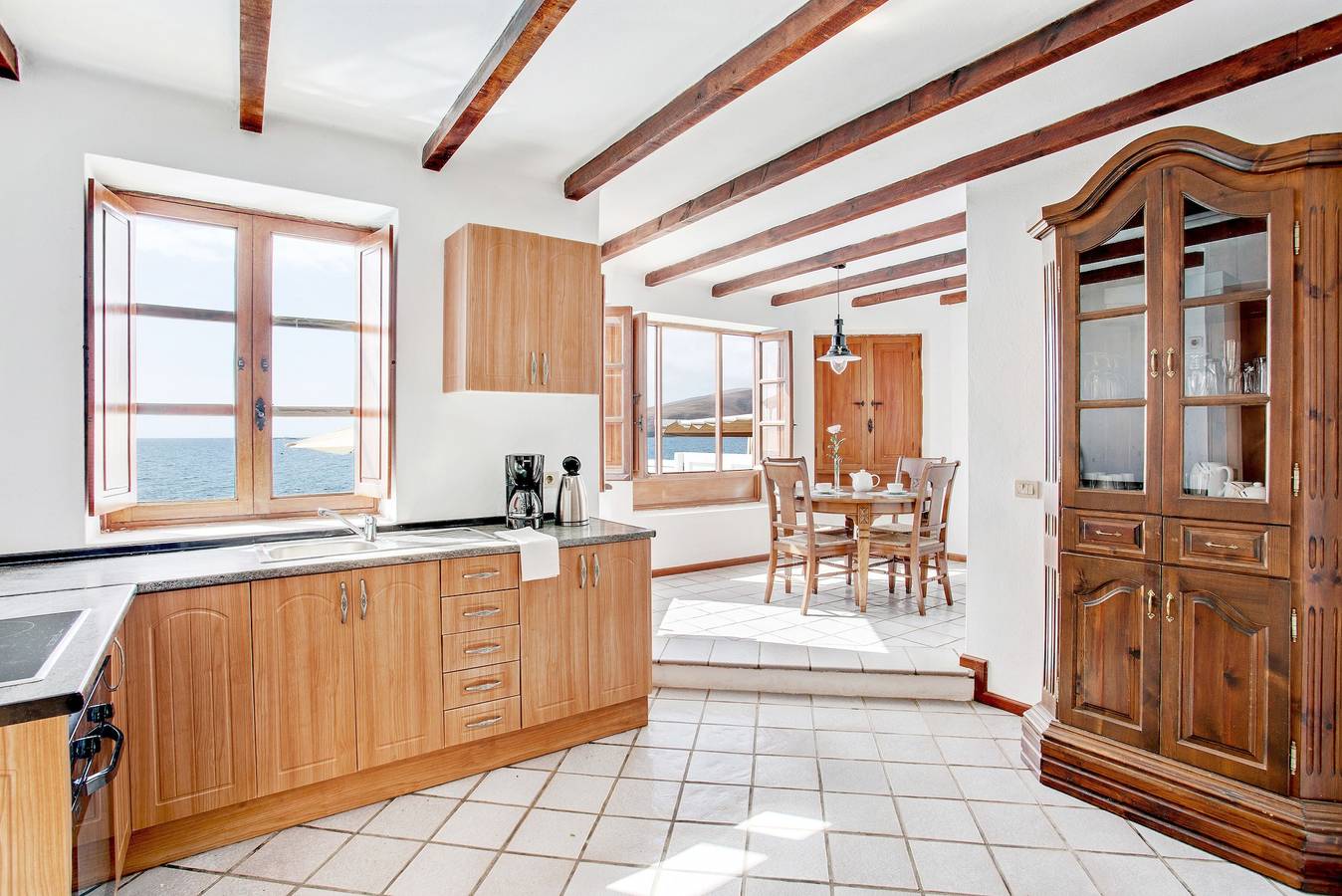 Spectaculaire Villa el Pescador met Wi-Fi, terrassen en zwembad, foto 10