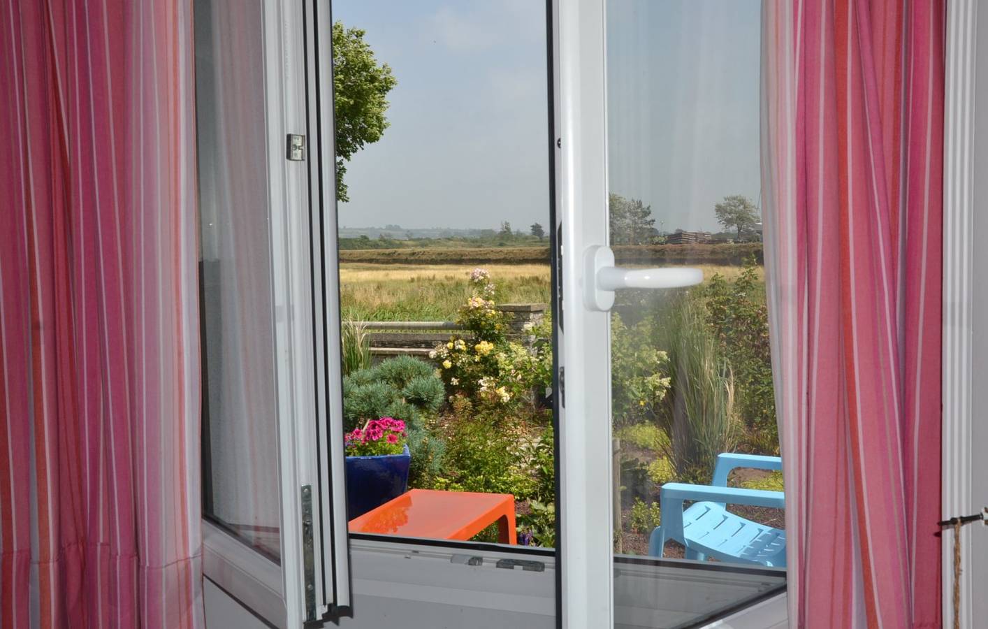 Chambres d'hôtes "Les Ormeaux" - Chambre 1 in Barneville-Carteret, Côte de la Déroute