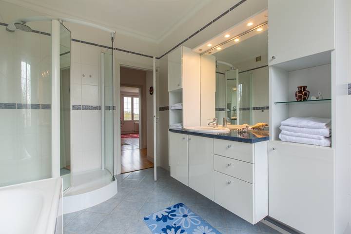 Appartement entier, Chez Maryse & Guy - Bel Appt pour 4 avec jardin in La Ville-aux-Clercs, Région de Vendôme