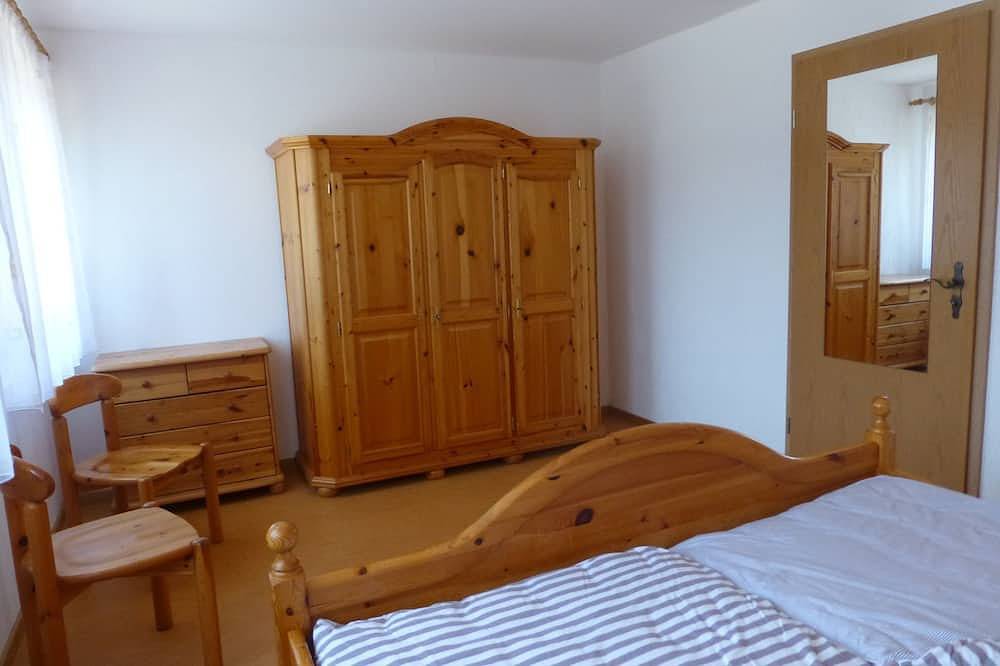Ganze Wohnung, Ferienwohnung 'Federgeistchen, 45qm' mit Balkon und Wi-Fi in Ostrach, Nördlicher Bodensee region