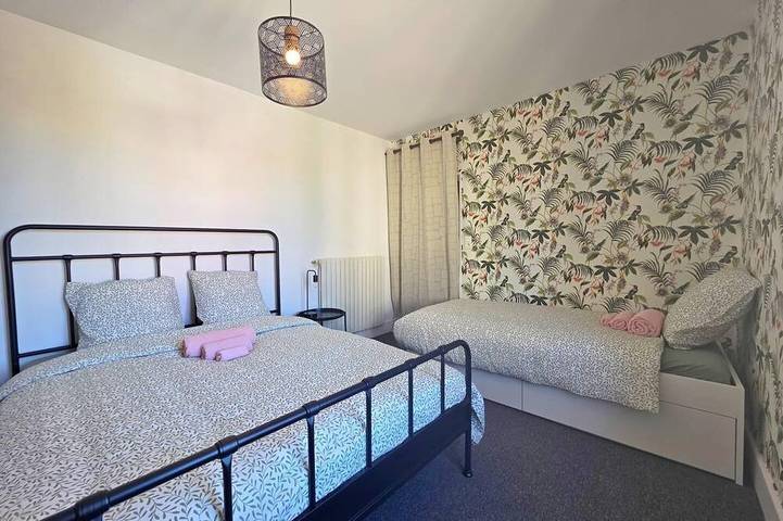 Location de vacances pour 5 personnes, avec terrasse, animaux acceptés à Chambon-sur-Voueize - 4