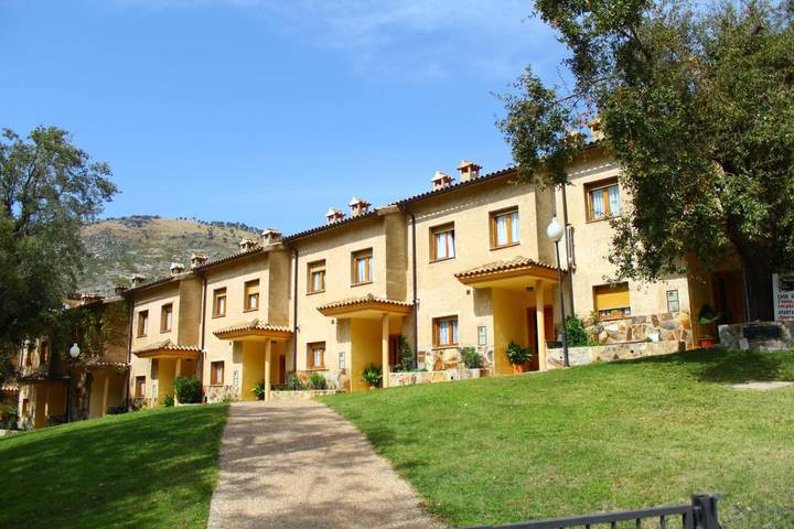 Casa rural para 3 personas, con jardín además de piscina y vistas, Se admiten mascotas en Sierra de Cazorla - 4