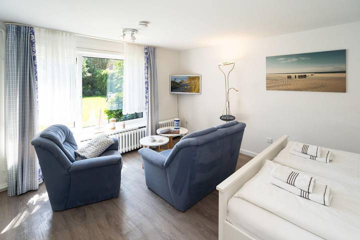 Ganze Wohnung, Gemütliches App. für 2 Personen mit Terrasse, Pkw-Stellplatz, Wlan. in Westerland, Sylt (Gemeinde)
