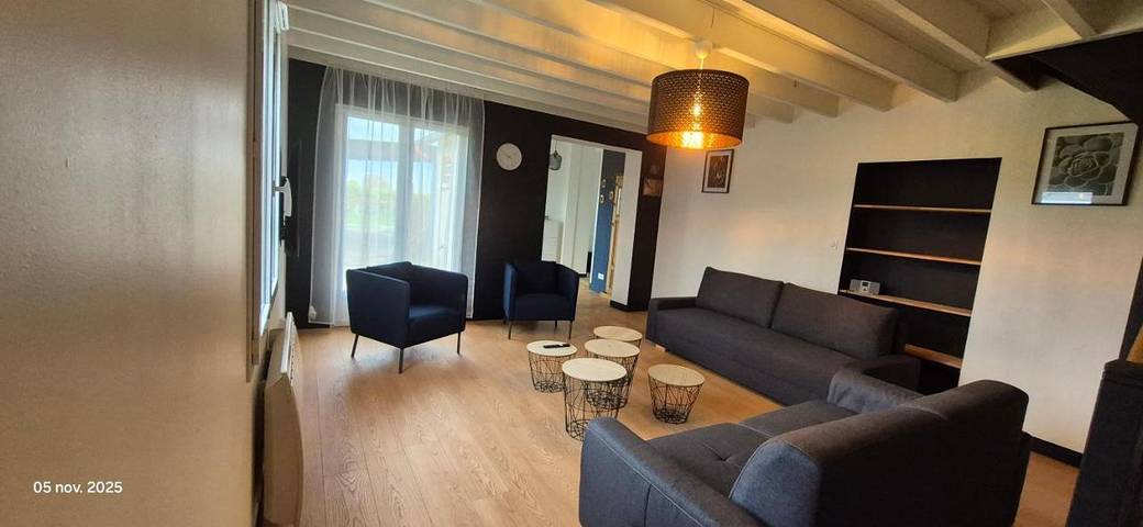 Gîte pour 8 personnes, avec terrasse et jardin, animaux acceptés dans Blaslay