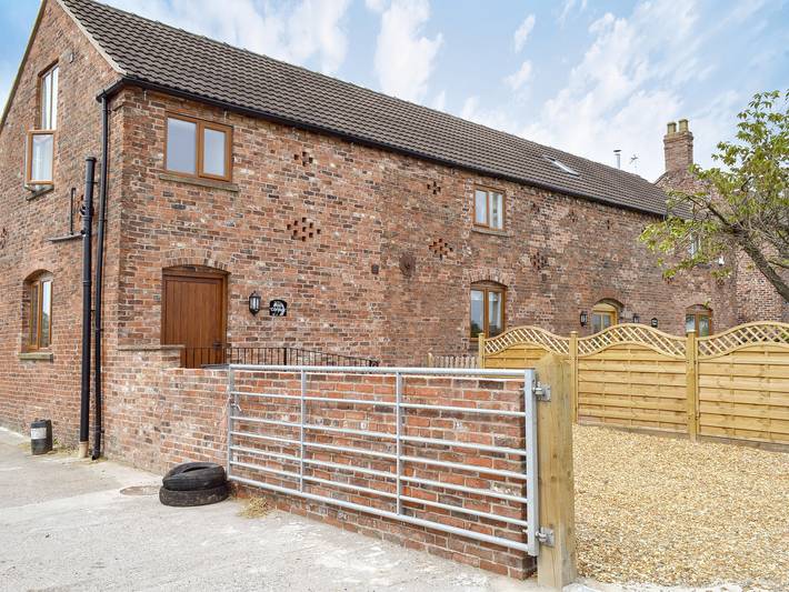 Cottage for 2 people, with garden in Cheshire