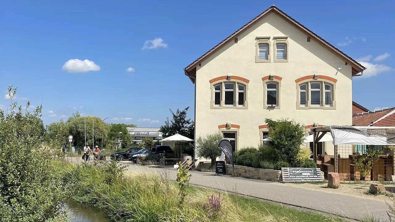 Ganze Ferienwohnung, Ferienwohnung für 2 Personen (34 m²) in Bad Dürkheim in Bad Dürkheim, Pfälzer Rheinebene