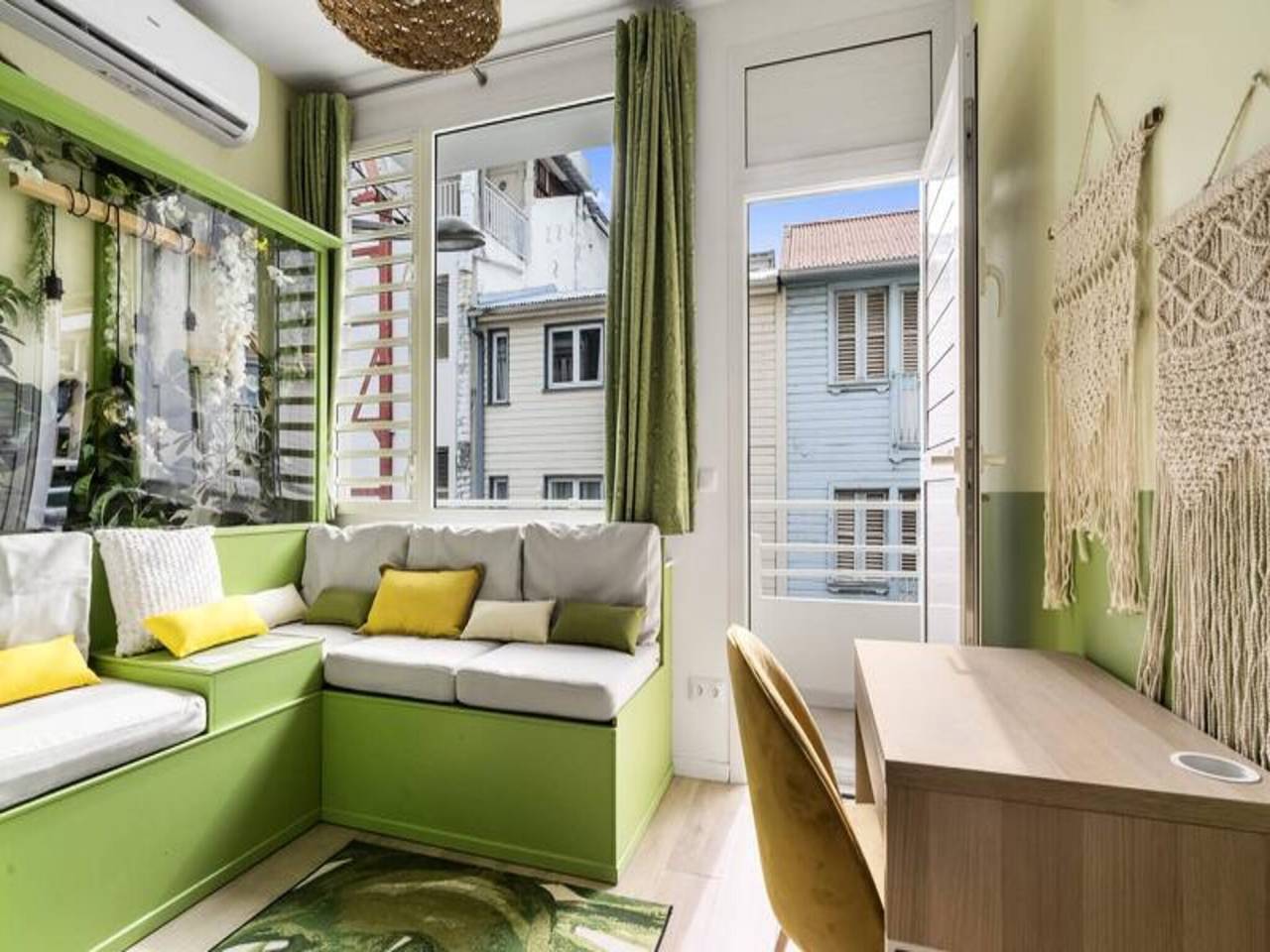 Ganze Wohnung, Ferienhaus in Fort-de-France am Strand in Martinique