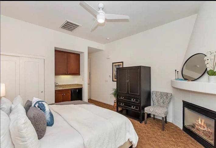 Villa pour 2 personnes, avec jardin ainsi que piscine et vue, animaux acceptés dans Californie