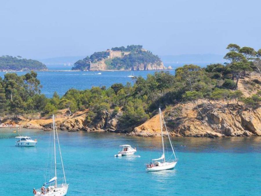 Village vacances Cévéo de Bormes-les-Mimosas " La Manne" - Ferienhaus 4 personen - Maisonnette 2 Zimmer 4 P. Pmr in Bormes-les-Mimosas, Parc national Port-Cros