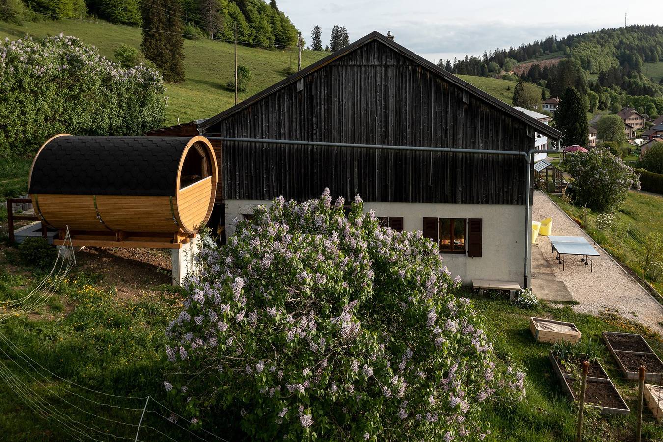 Maison d’hôtes Grangette-Bellevue - Chambre "Cochet" - 2 lits in Sainte-Croix, Nord Vaudois