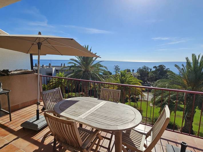 Appartement de vacances pour 4 personnes, avec Terrasse et Piscine