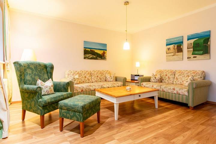 Ferienpark für 4 Personen, mit Terrasse und Sauna in Heringsdorf