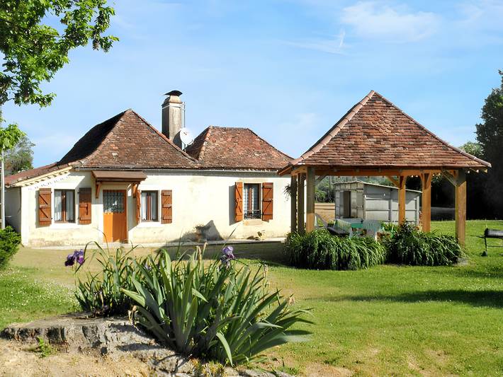 Location de vacances pour 5 personnes, avec jardin à Piets-Plasence-Moustrou