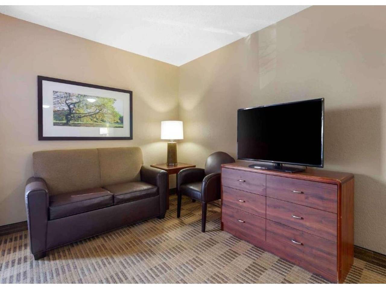 Apartamento entero, 2 Camas Matrimoniales | Para No Fumadores, Cocina in Lisle, Condado de DuPage