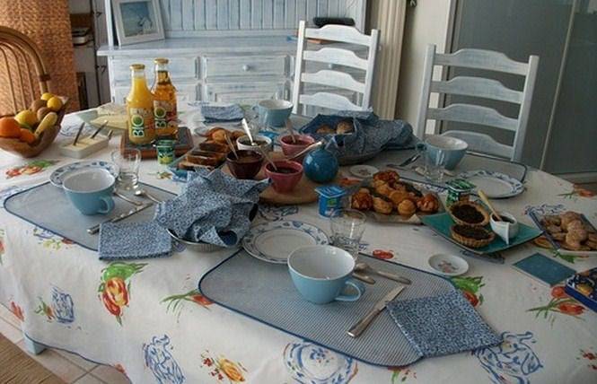 Chambres d’hôtes Alizés - Chambre Lazuli in La Rochelle, Région de La Rochelle