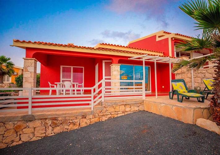 Location de vacances pour 4 personnes, avec vue ainsi que jardin et piscine dans Cap-Vert - 2